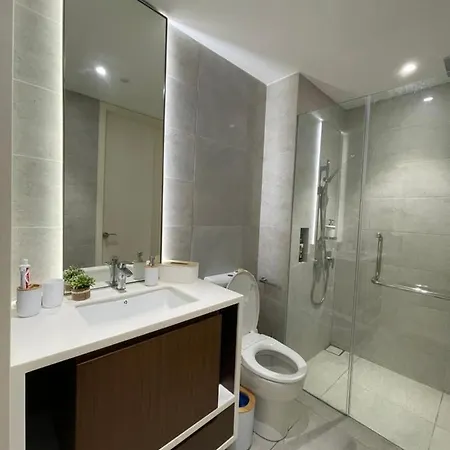 Hill10 Residence I-City By Vee -Wifi & Netflix - Comfy & Cozy Shah Alam Exterior photo